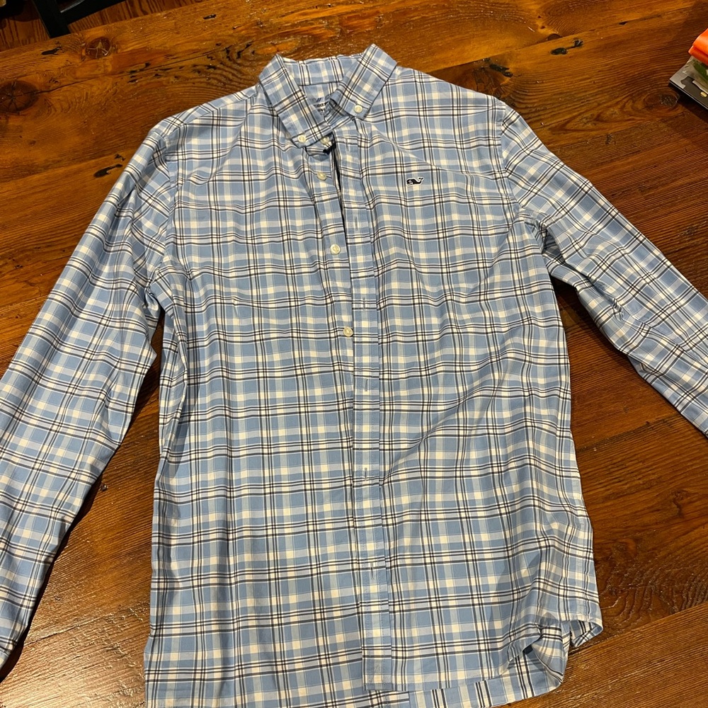Boys Vineyard Vines performance button down size L - 16 Blue and White Plaid